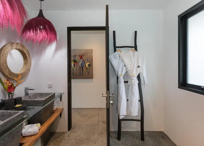 Zebra Hidden Gem With Private Pool, Billiard, Massage & Private Cook In Villa