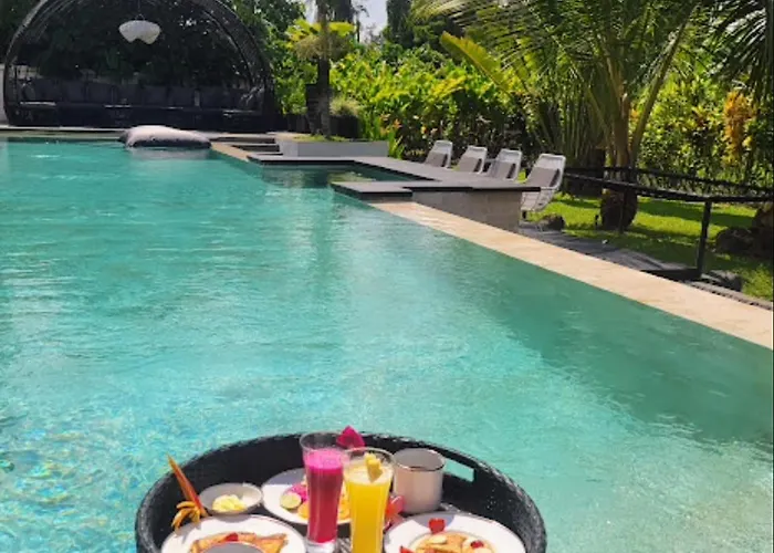 Zebra Hidden Gem With Private Pool, Billiard, Massage & Private Cook In * Ubud