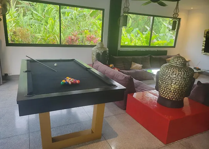 Zebra Hidden Gem With Private Pool, Billiard, Massage & Private Cook In * Ubud
